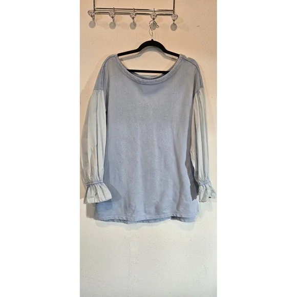 Pilcro Blue Top With Puffy Sleeves Anthropologie Brand Size Medium Spring Beach - Picture 1 of 9